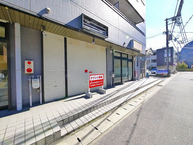 フレンテマツシマの外観