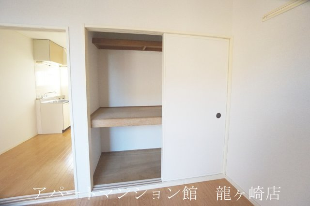 メゾンジュネスの収納