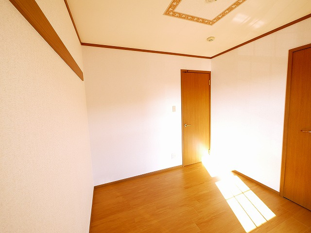 ラフィナートの洋室|ゆったりした洋室です