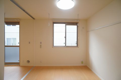 【洋室】 | リヤンドゥボンヌール　シャーメゾン | 洋室５帖