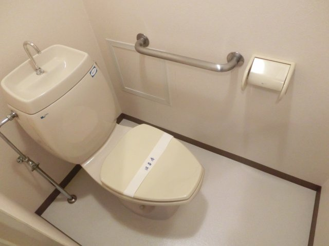 ファーロ新北島のトイレ