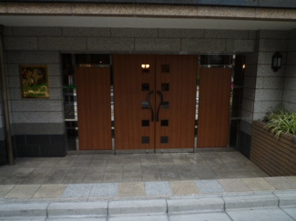 【エントランス】 |  イルサント代々木上原