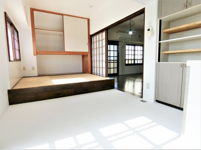 大あみハイツＡ棟の和室