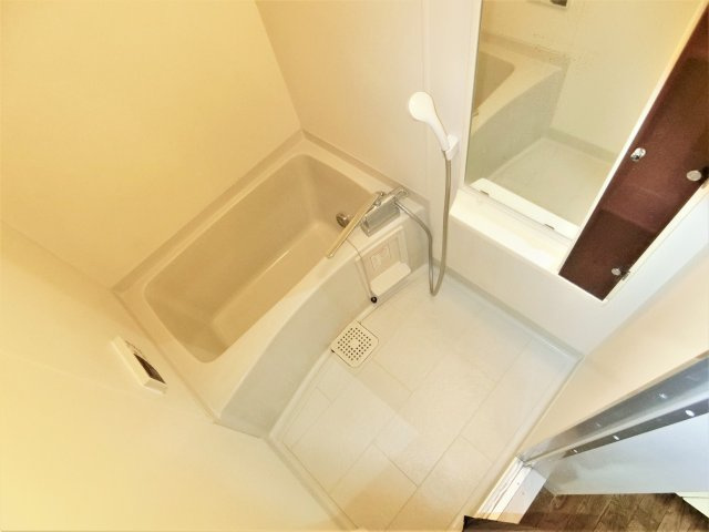 大あみハイツＡ棟の浴室