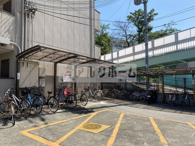グレープ本町の駐車場|グレープ本町（河内国分駅）