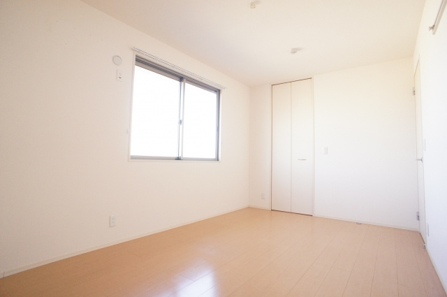 メゾンブロンシュの寝室|★明るい洋室