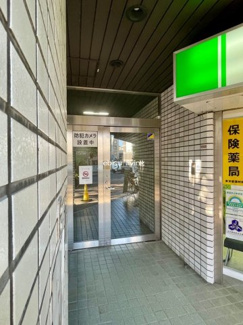 【エントランス】 | サンセール広尾