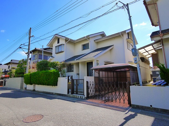 真弓南戸建の外観|外はこのようになっています