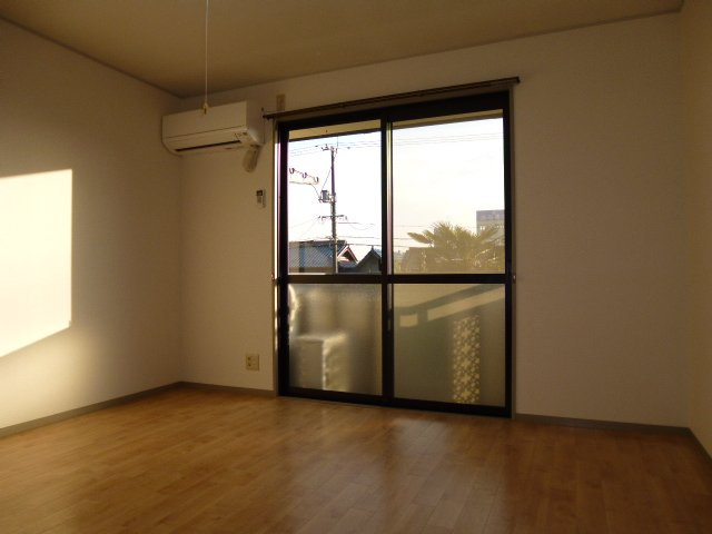 メゾンエトワールの洋室