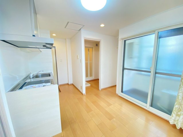 エストメゾン( 近畿大学 一人暮らし )の洋室