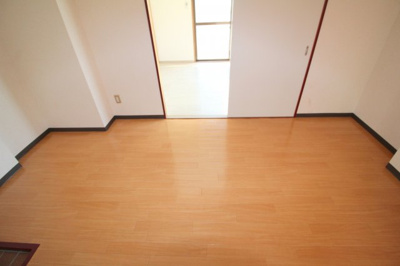 【居間・リビング】 | マドレハイツ