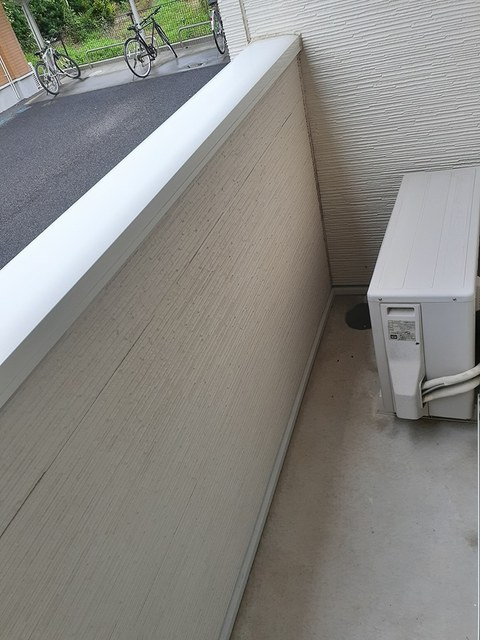 ジュネス　ド　アイサのバルコニー