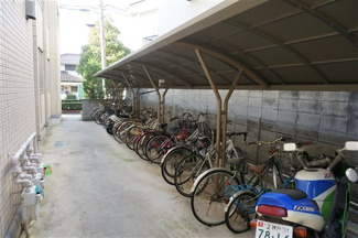 【駐車場】 | 駐輪場