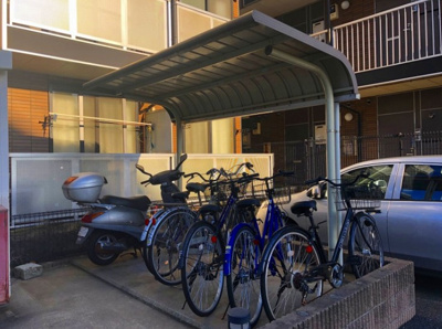 【庭】 | クローバー