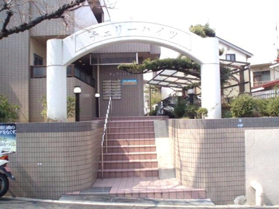 【エントランス】 | チェリーハイツ | エントランス★