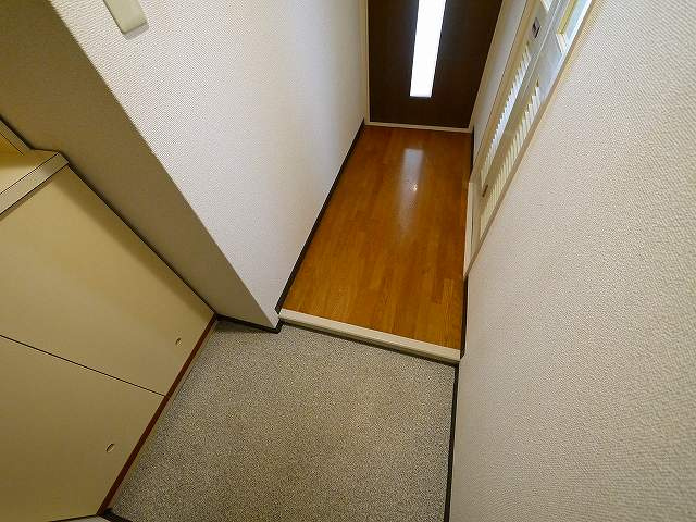 ＷＥＬＦＡＲＥ　ＮＡＲＡの玄関|明るい玄関です