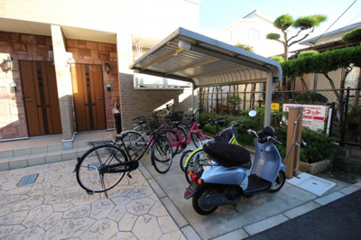 【その他共用部分】 | ヴィエント | ☆屋根付き駐輪場☆