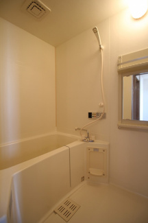 【浴室】 | プレーザントハウス　A棟