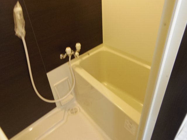 エール下総中山の浴室