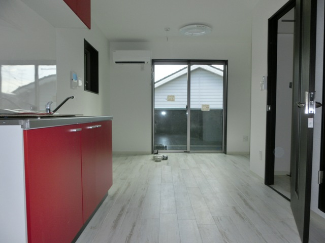 大阪市淀川区三津屋北１丁目の賃貸マンションの居間・リビング