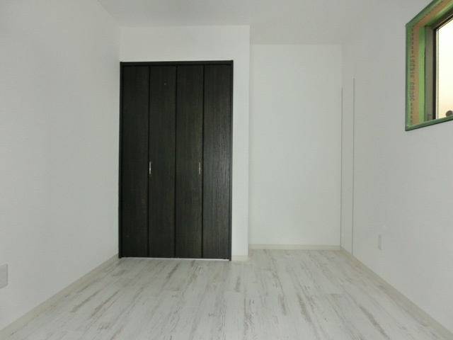 大阪市淀川区三津屋北１丁目の賃貸マンションの洋室