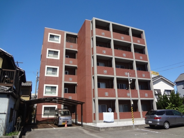 【外観】 | 存在感のあるオシャレな外観