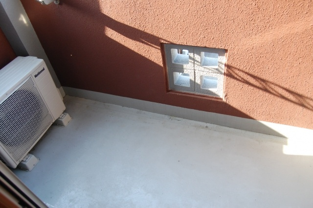 【バルコニー】 | ※同建物同型別のお部屋