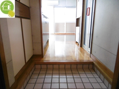 【玄関】 | まーぶるハウス