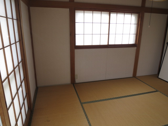 西東京市谷戸町１丁目の一戸建ての和室