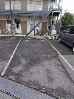 【駐車場】