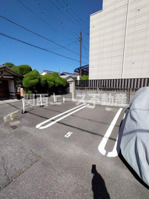 【駐車場】 | Oriente Casa