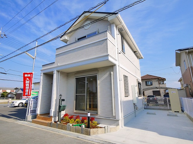 マーベラスE
