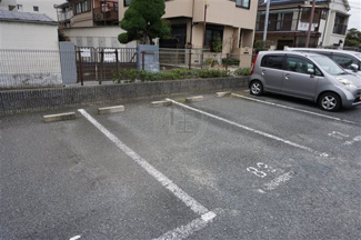 【駐車場】