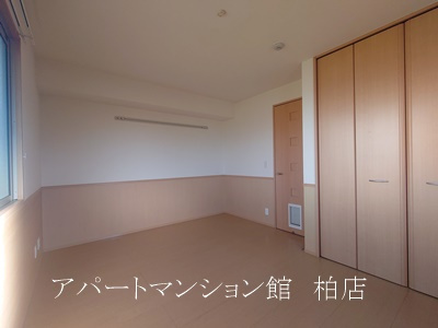 レスペート柏の葉の駐車場