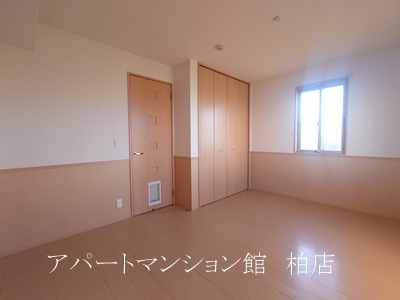 レスペート柏の葉の独立洗面台