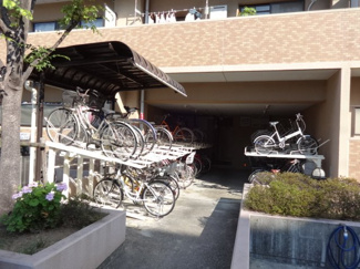 【その他共用部分】 | 駐輪場・バイク置場あり！