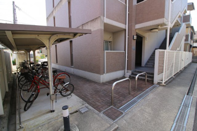 【エントランス】 | メゾン・ル・ウエスト