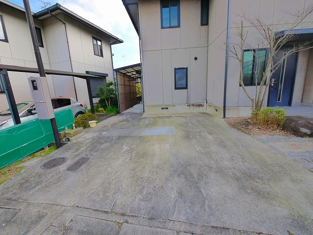 末坂邸一戸建の駐車場|駐車場です