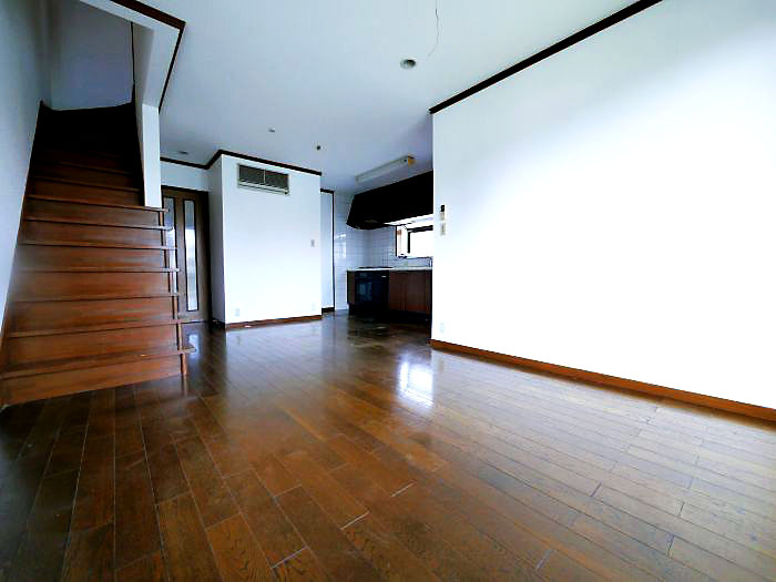 清川貸家の居間・リビング|清川貸家（3SLDK）　居間・リビング