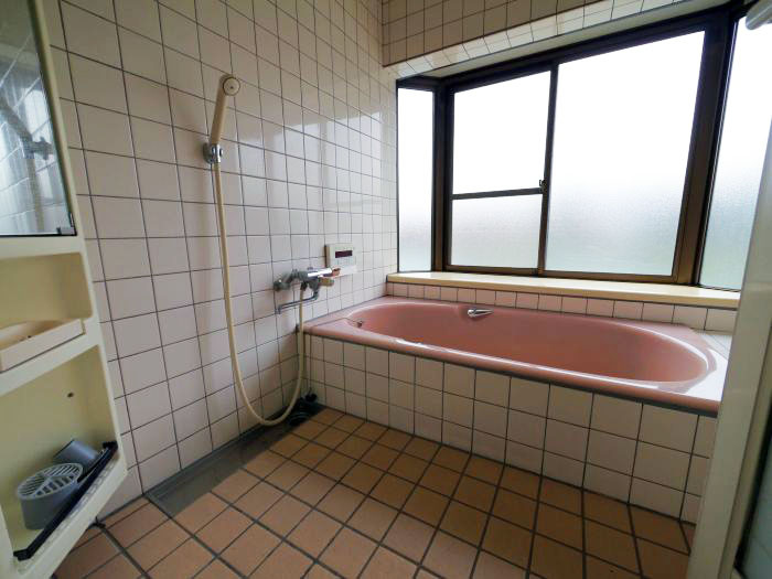 清川貸家の浴室|清川貸家（3SLDK）　風呂