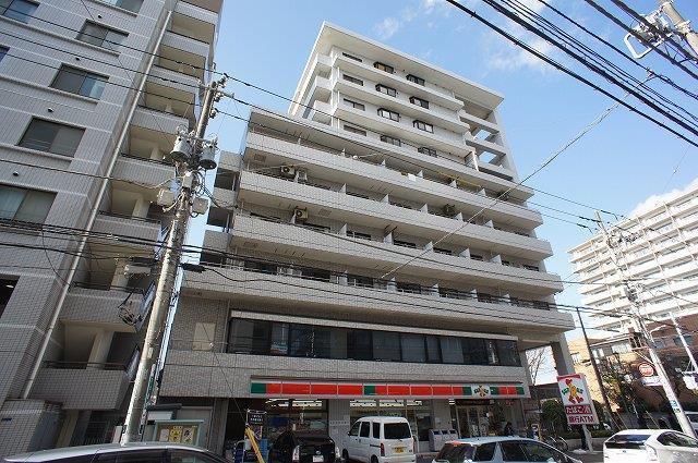 高野山第一ビルの外観
