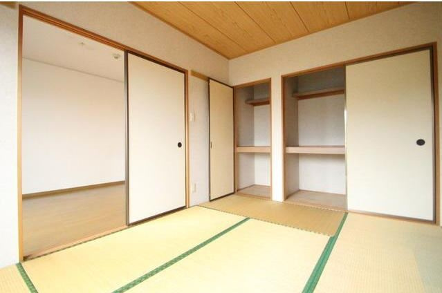 ファーストコーポⅡの和室