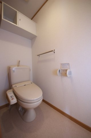 アニメート・ヴィラＢのトイレ|ゆったりとした空間のトイレです