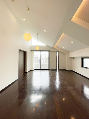 【洋室】 | ウエストヒル御影城ノ前 | 洋室8帖