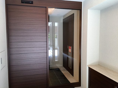 【エントランス】 | ウエストヒル御影城ノ前 | アトリエフルタ建築設計事務所古田先生の進入路付近パース