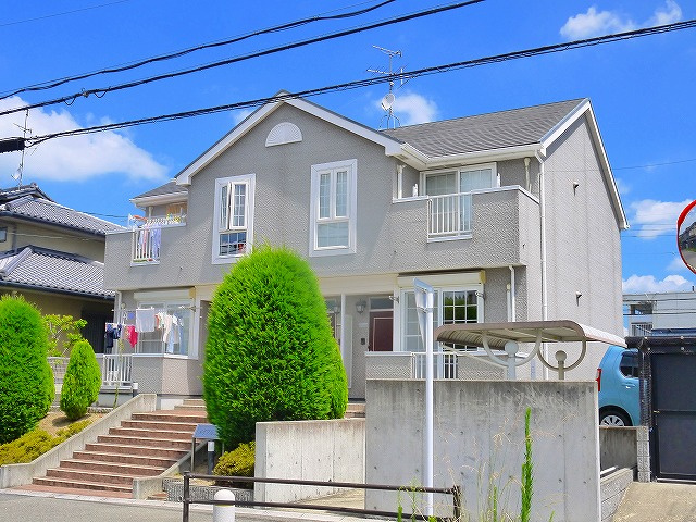 メイプルコートの外観|外はこのようになっています