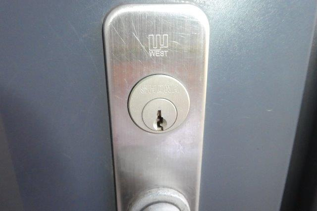 ラピュータ大島Ｂのセキュリティ|玄関キー