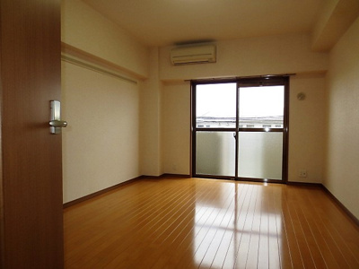 【寝室】 | メモリアル空港東 | 同タイプ部屋