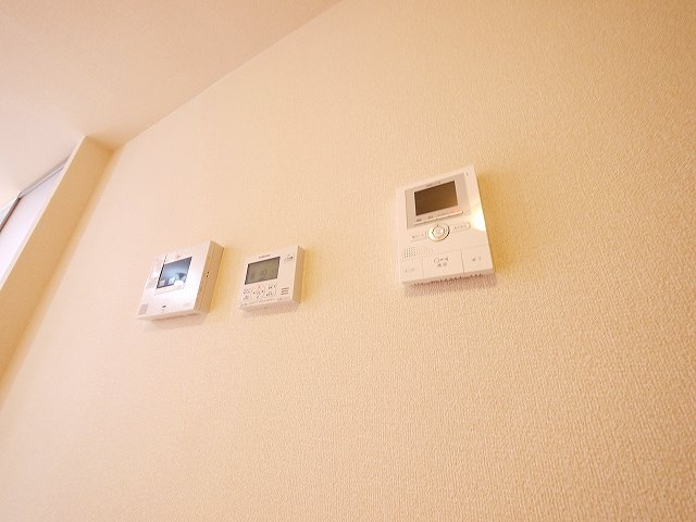 グラン　メゾン（東井戸堂町）のセキュリティ|セコム　モニター付きインターホンです
