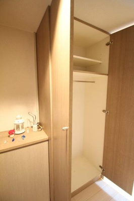 【洋室】 | 神戸学生俱楽部